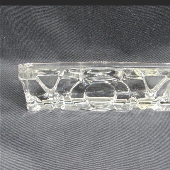 Vintage 1983 Avon “MOM” Glass Paperweight - Picture 4 of 10